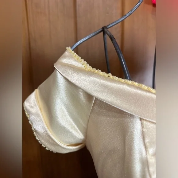 VINTAGE yellow gown, small - Picture 3 of 16
